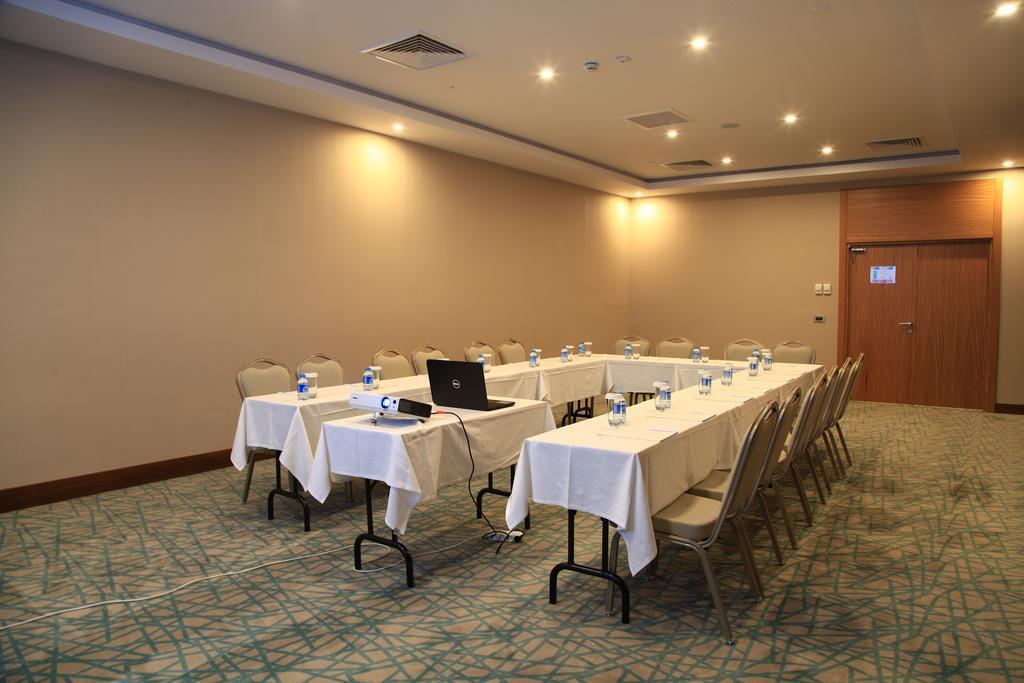 Liv City Hotels Istanbul Bagian luar foto